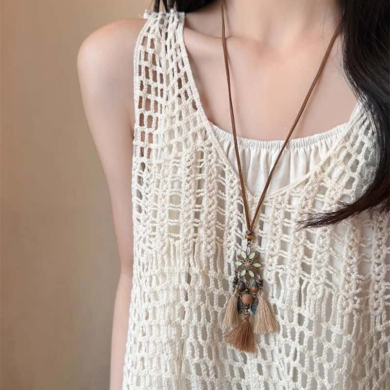 Water Drop Retro Design Temperament Entry Necklaces
