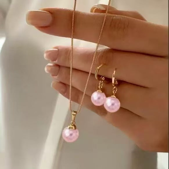 Women's Fashion Ear Light Luxury High Sense Imitation Pearl Jewelry Set