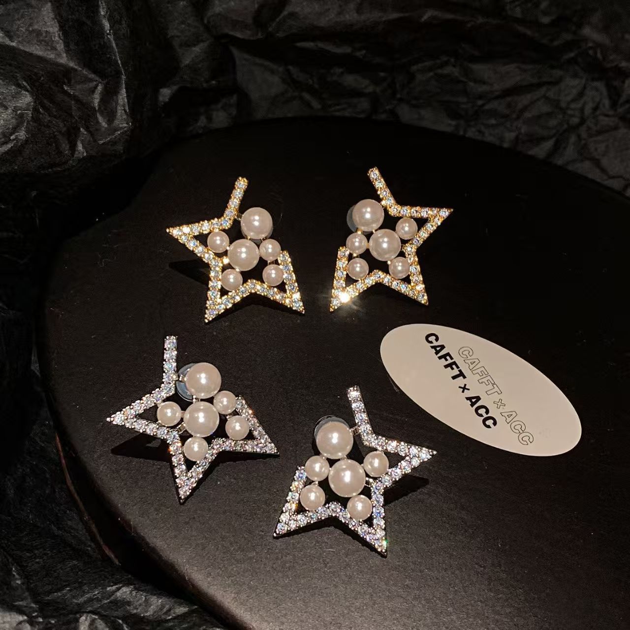 Light Luxury High Sense Inlaid Zircon Hollow Earrings