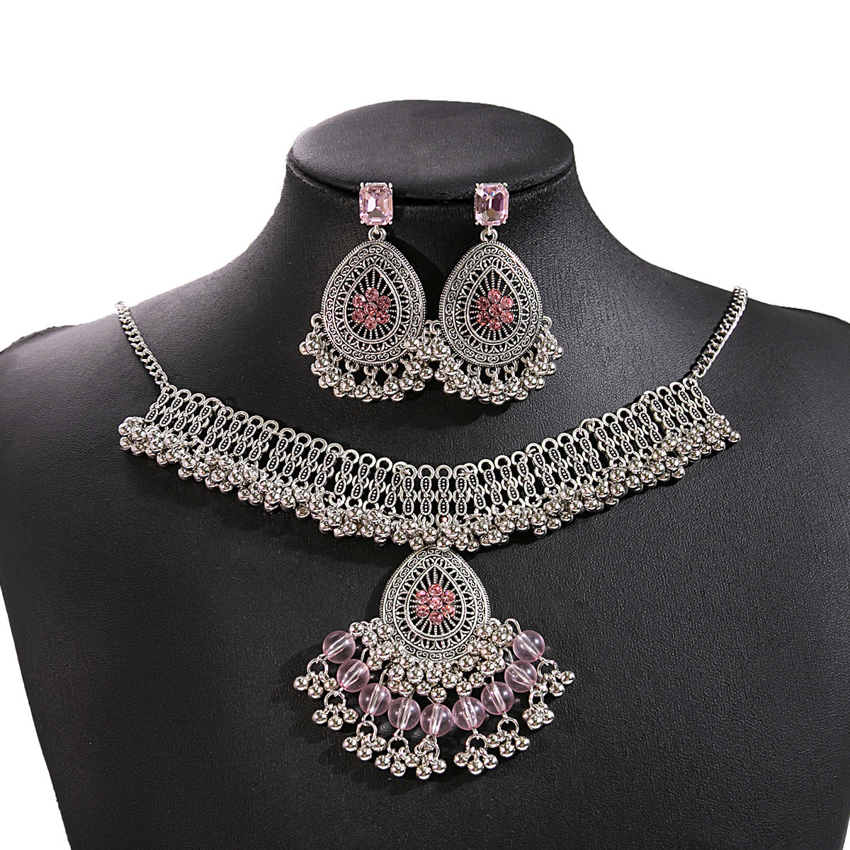 Women's Suite Retro Court French Pearl Water Jewelry Set