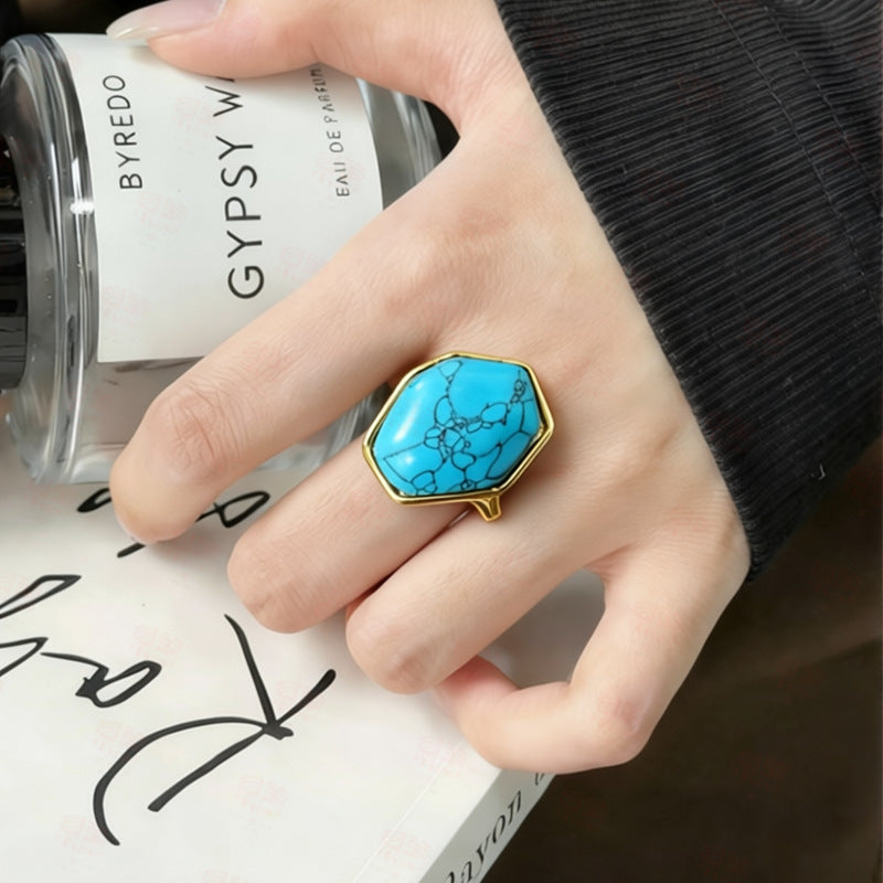 Women's Court Style Irregular Green Stone Niche High Sense Simple Rings