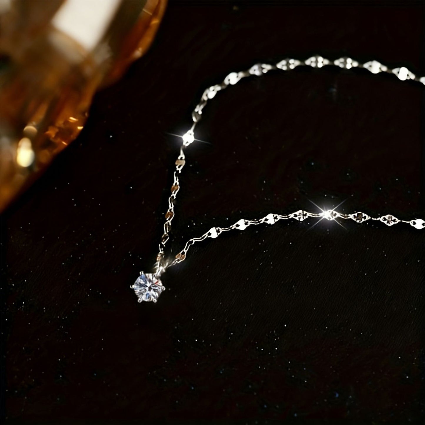 Women's Single Rhinestone Stainless Steel Light Luxury Zirconia Fairy Necklace
