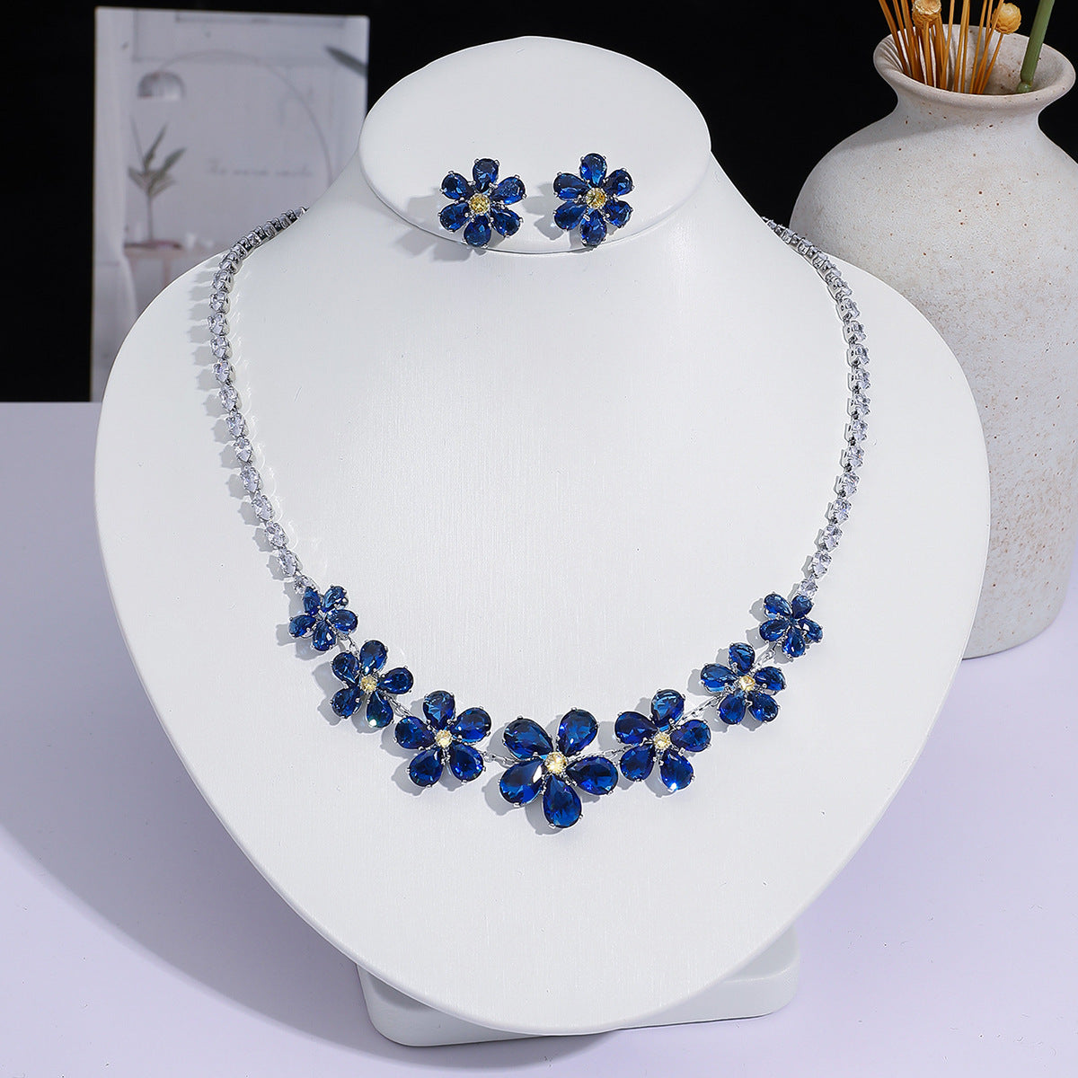 Full Diamond Drop-shaped Temperament The Dinner Party Jewelry Set