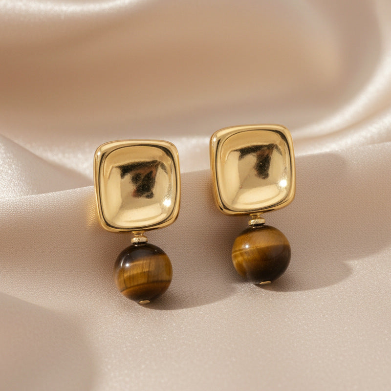 Women's Special Interest Light Luxury High-grade Retro Style Stud Earrings