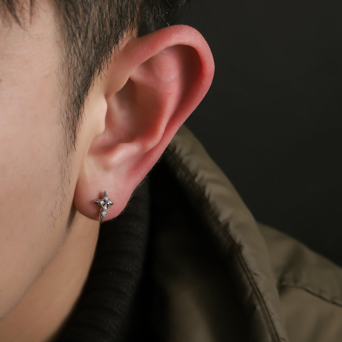Women's & Men's Ear Special Interest Light Luxury Cold Style Graceful Fashion High Stud Earrings