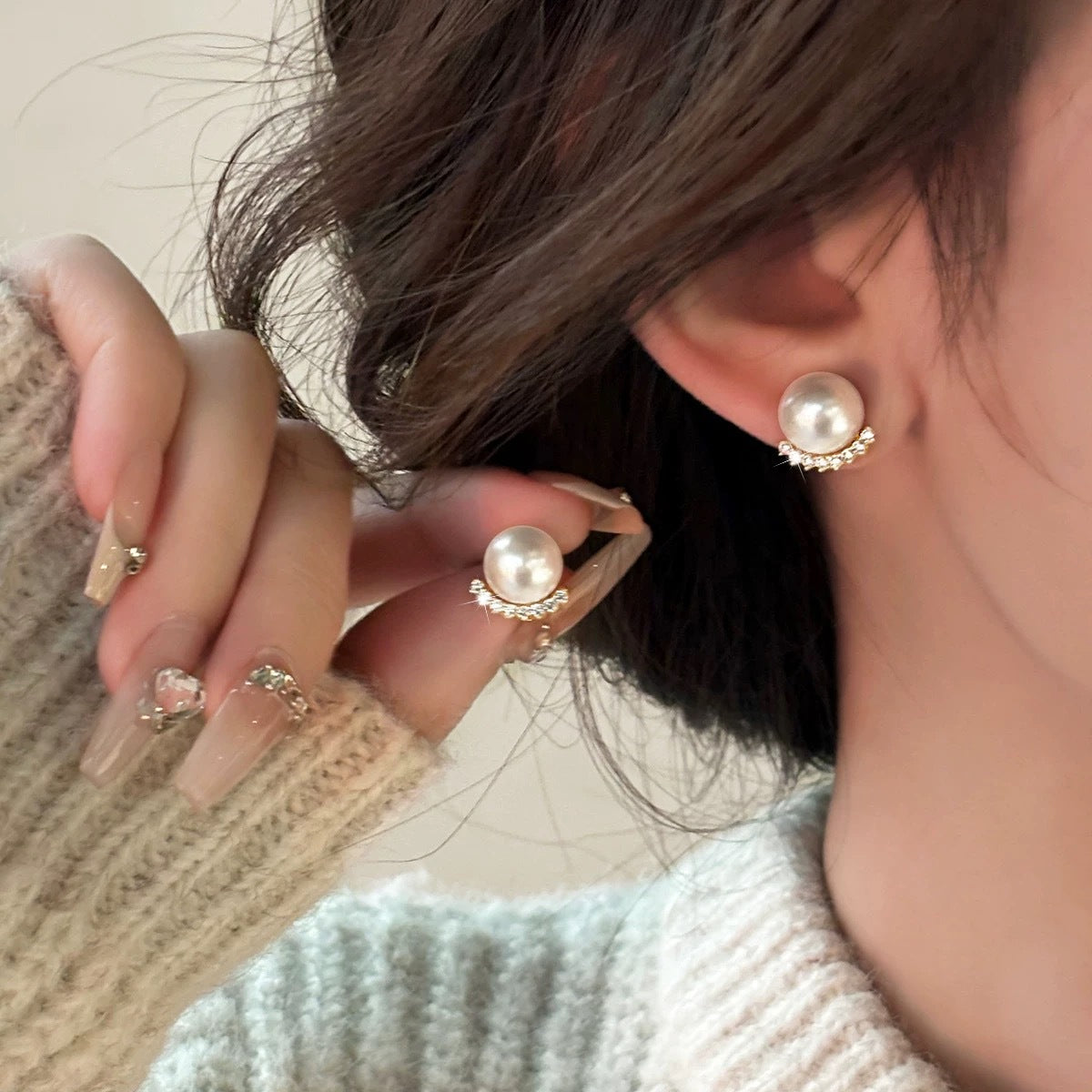 Women's Retro Affordable Luxury Gold High-grade Pearl Earrings