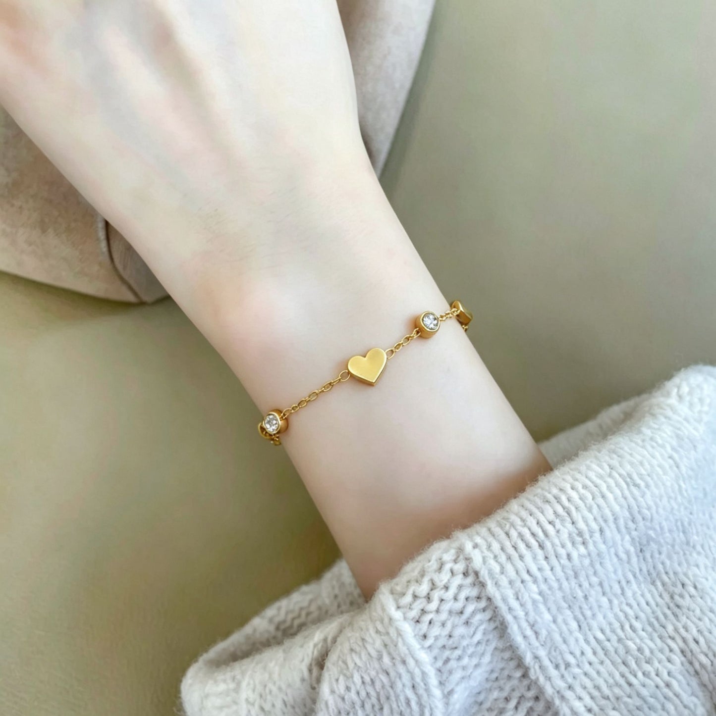 Heart-shaped Zircon Stainless Steel Light Luxury Fashion Jewelry Set