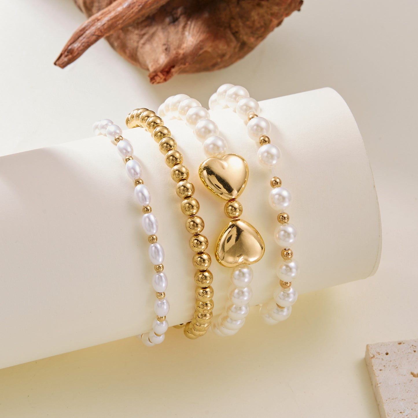 Women's High-grade Creative Imitation Pearl Love Woven Bracelets