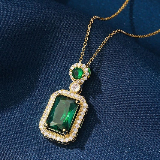 Charming Fashion Light Luxury Temperament Female Necklaces