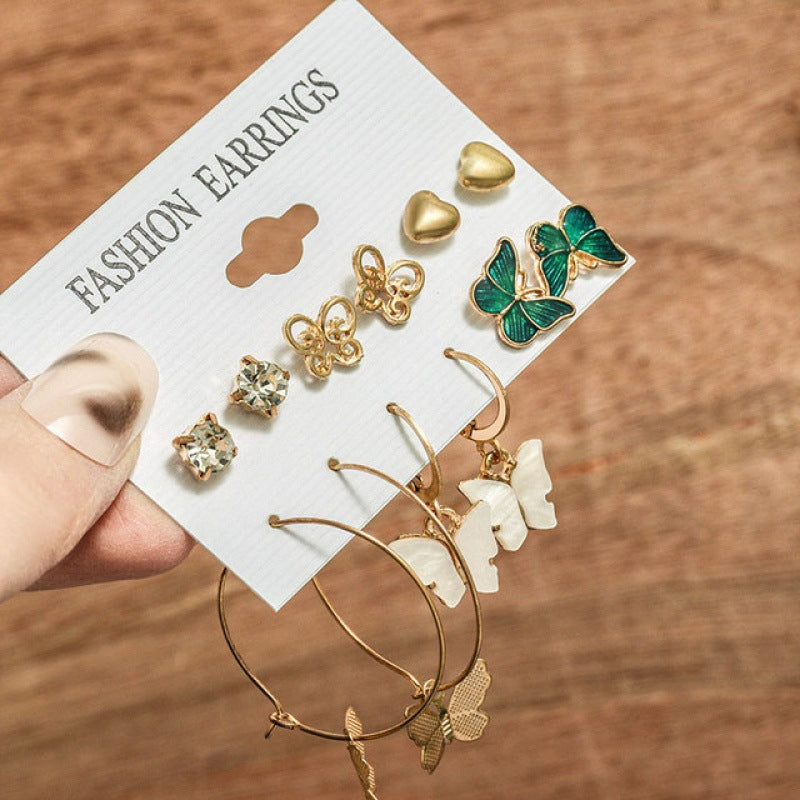 Women's Retro Gold Geometric Suit Fashion Pearl With Earrings