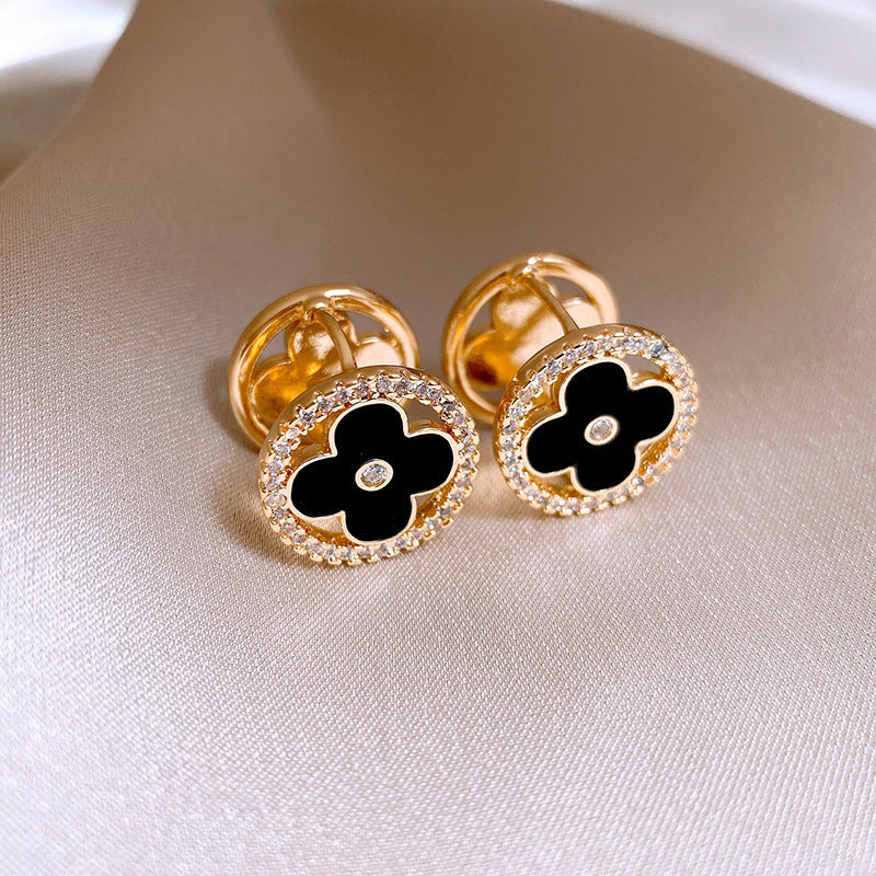 Women's Enamel Dripping Butterfly Retro Easy Matching Earrings