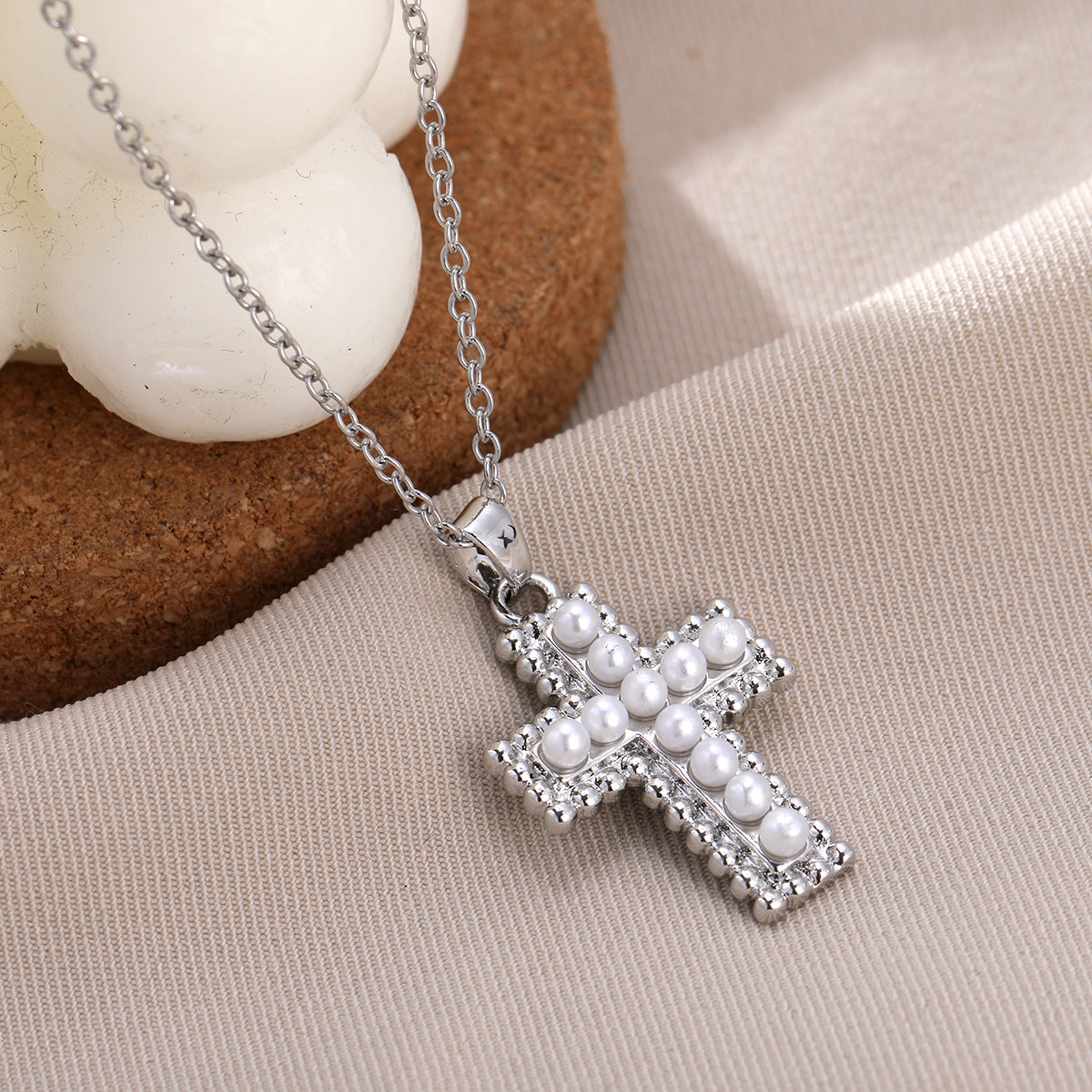 Vintage Cross O-shaped Chain Micro Inlaid Zircon Pearl Necklaces