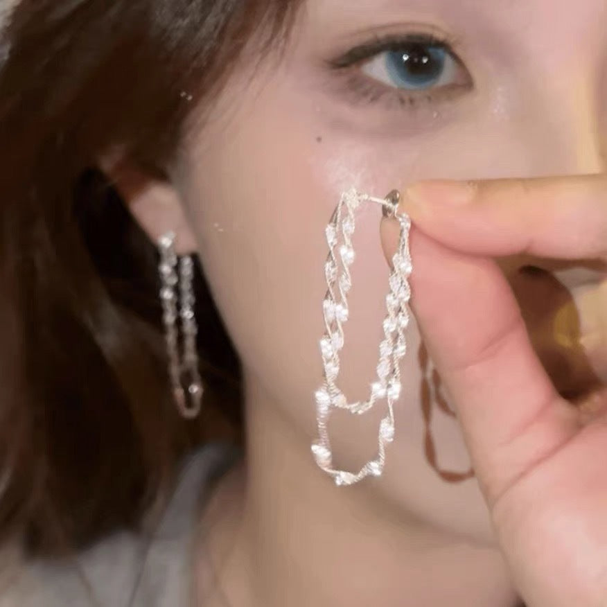 Style Hot Simple Eardrop Round Face Earrings