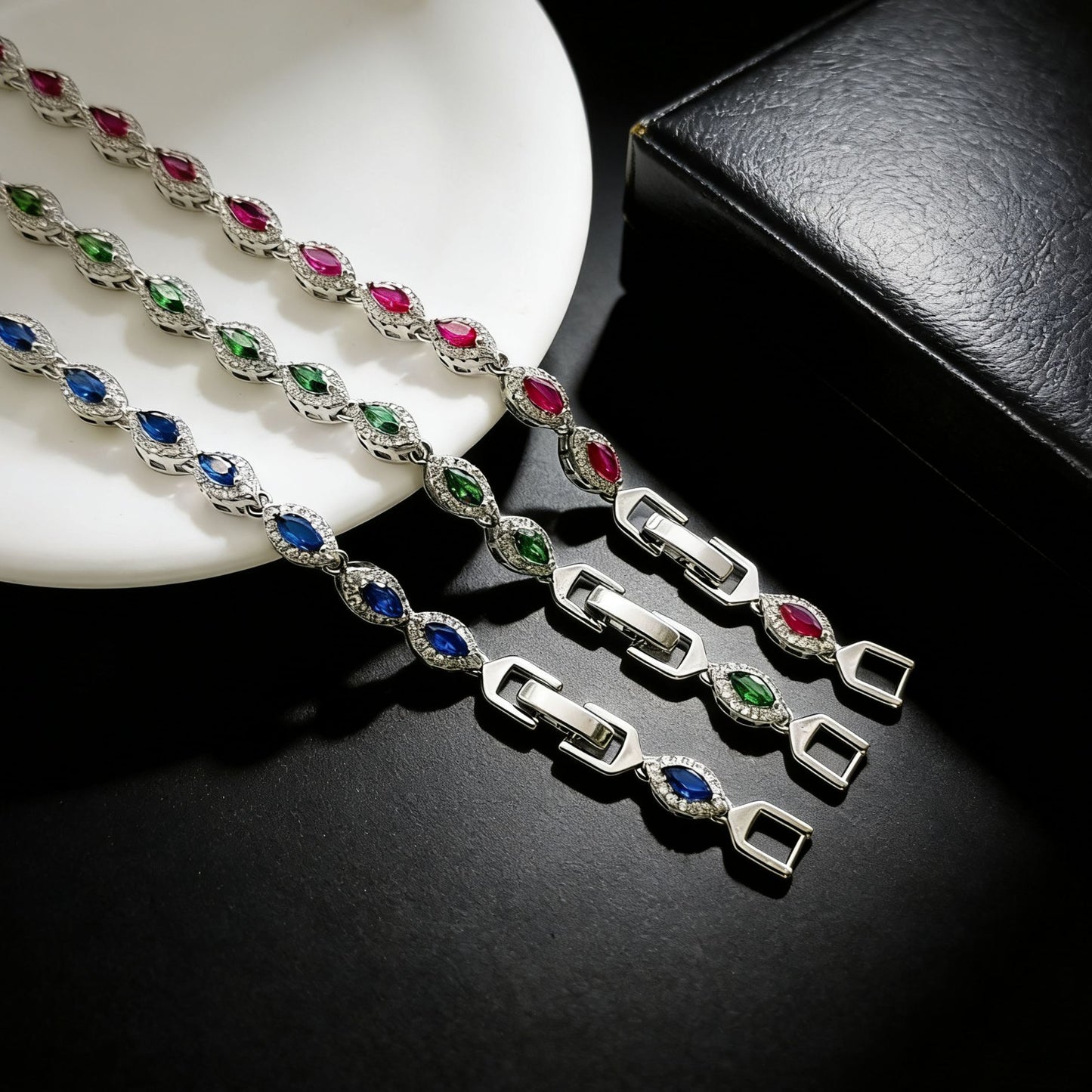 Women's Ruby Horse Eye Light Luxury High-grade Full Diamond Bracelet