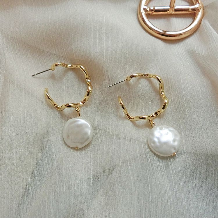 Sier Needle Elegance Retro Pearl Irregular Metal Wave Piece Fashion Rings