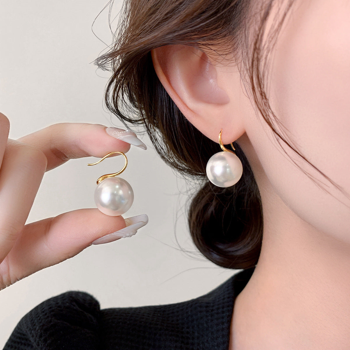High Quality Pearl Perfect Circle Design Advanced Sense Simple Graceful Earrings