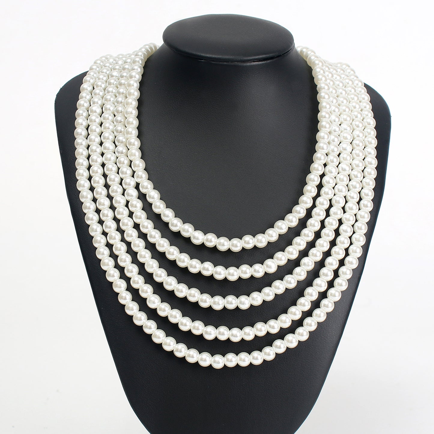 Women's Simple Imitation Freshwater Pearl Clavicle Chain Necklaces