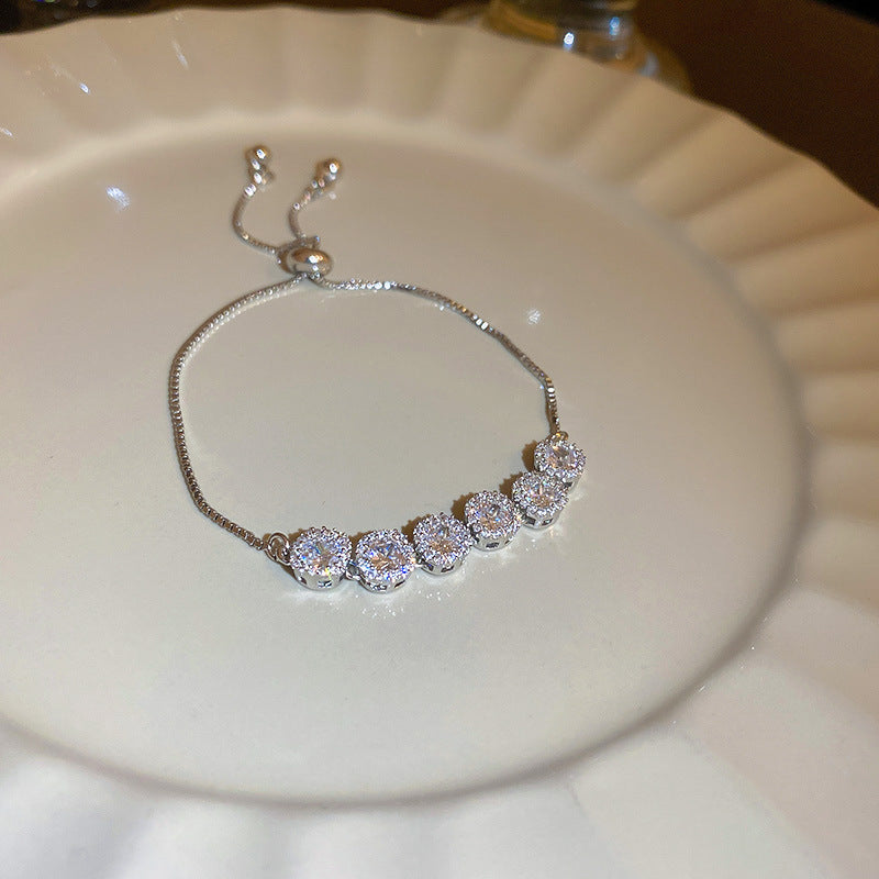 Women's Korean Geometric Round Zircon Light Luxury High-grade Stylish Simple Bracelets