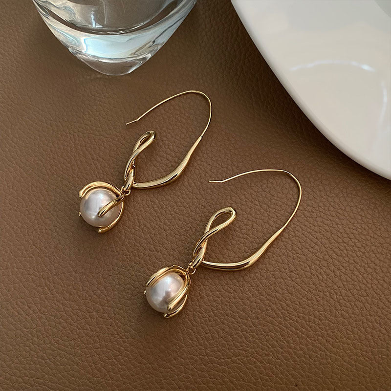 Twisted Line Pearl Female French Entry Lux Niche High Rings