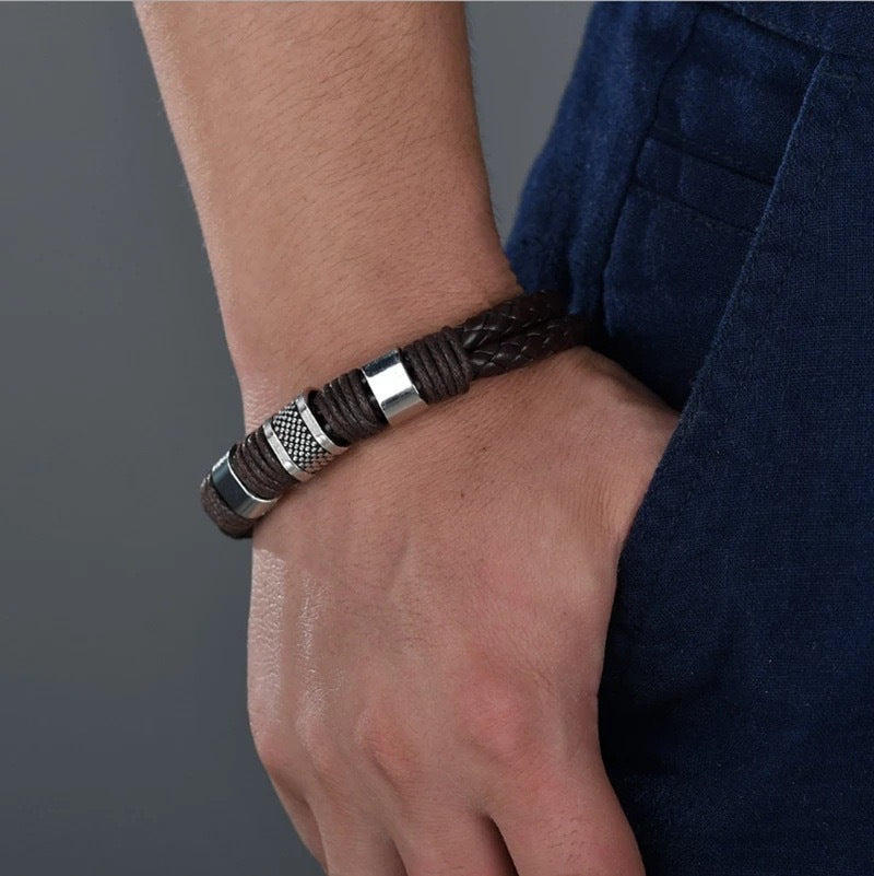 Men's Weaving Leather Stainless Steel Magnetic Buckle Bracelet