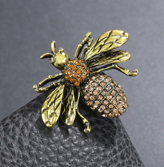 Women's & Men's Bee Alloy Crystal Brooch Neckline Fixing Brooches