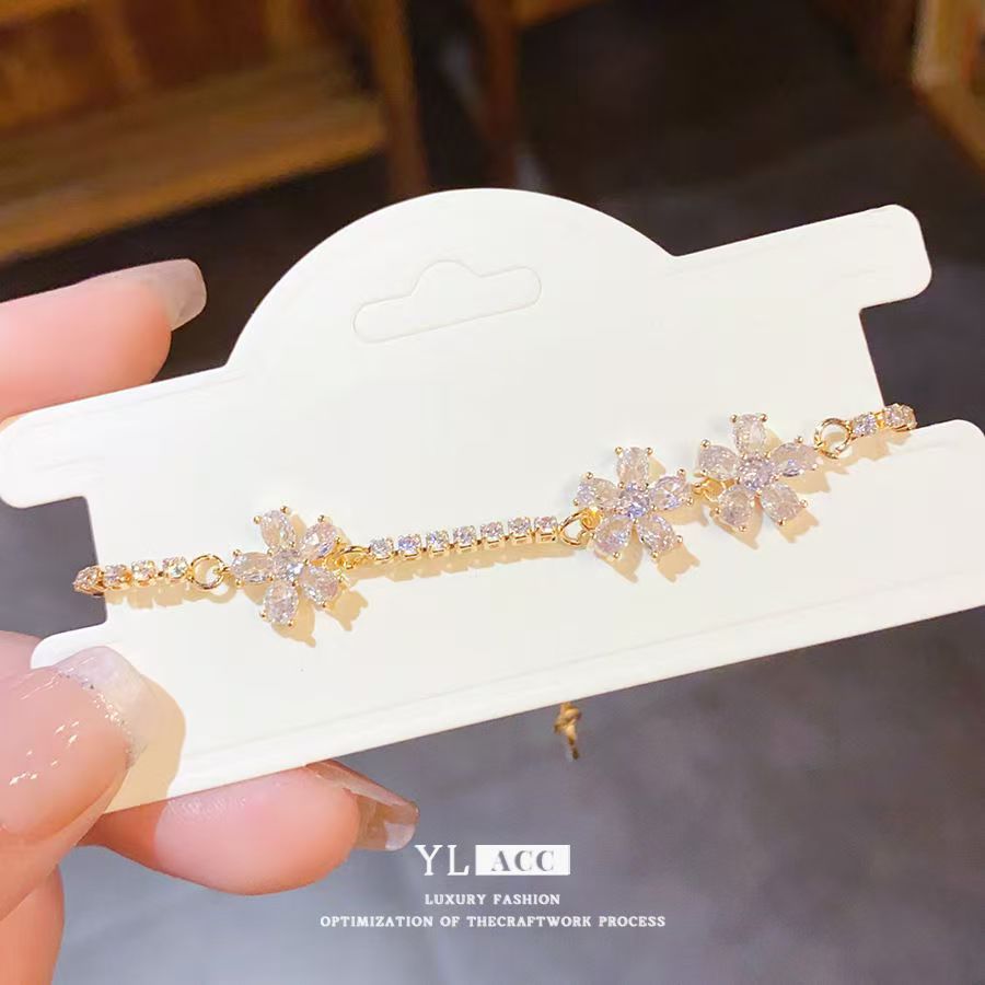 Starfish Opal Korean Style Zircon Flower Light Bracelet