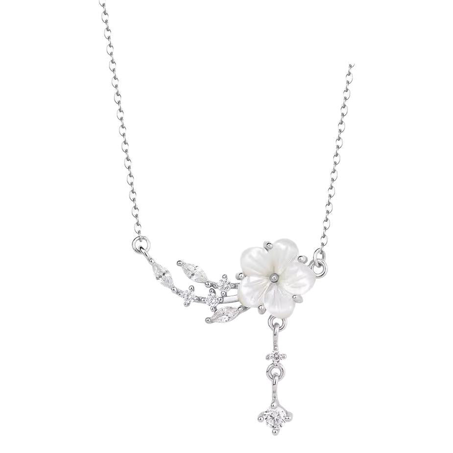 Sier Camellia Light Luxury Minority High-grade Valentine's Day Necklaces