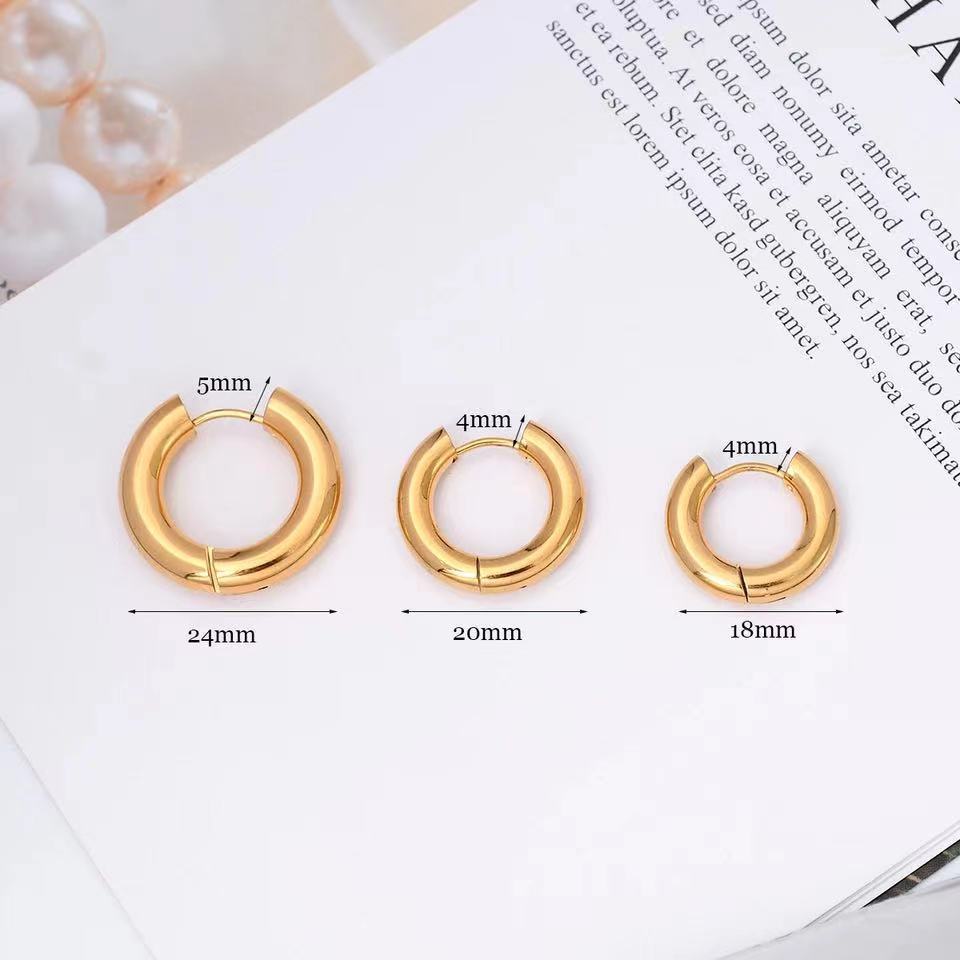 Small Commodity Heavy Metal Gold Round Stainless Earrings