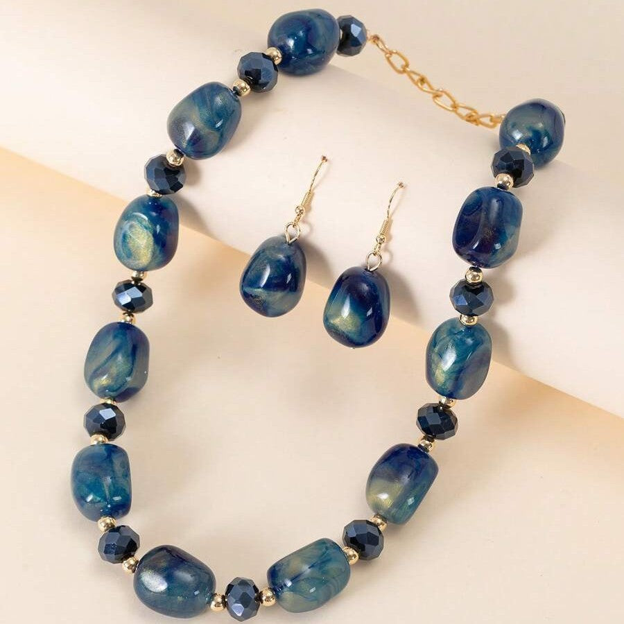 Retro Blue Imitation Shaped Natural Stone Acrylic Bead Advanced Light Necklace