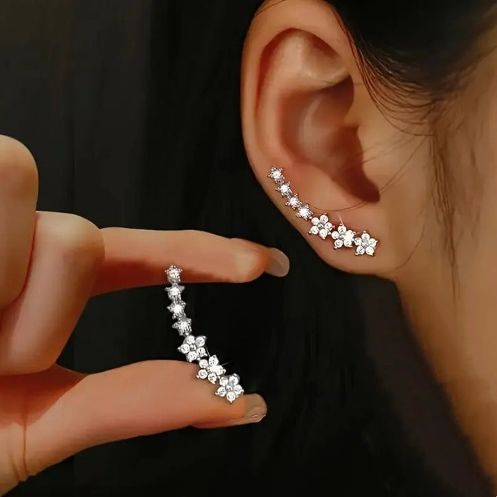 Style Diamond Embedded Star Ear Clip Design High-grade Cold Stud Earrings