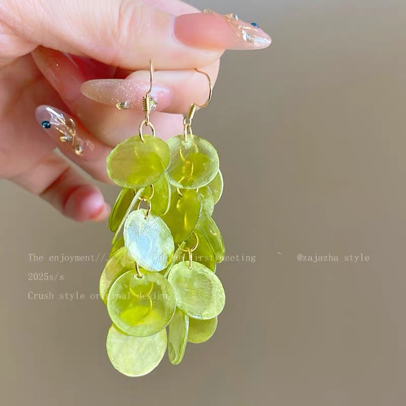 Women's Bead Flower Tassel Light Luxury High-grade Vacation Style Earrings