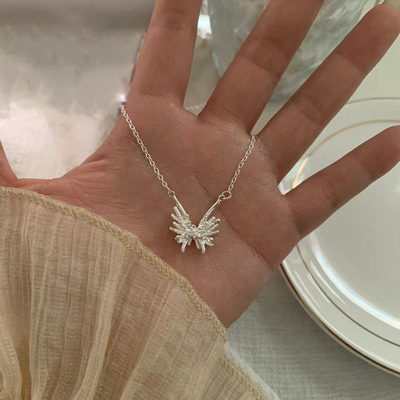 Sier Safety Lock Chinese Style White Necklace