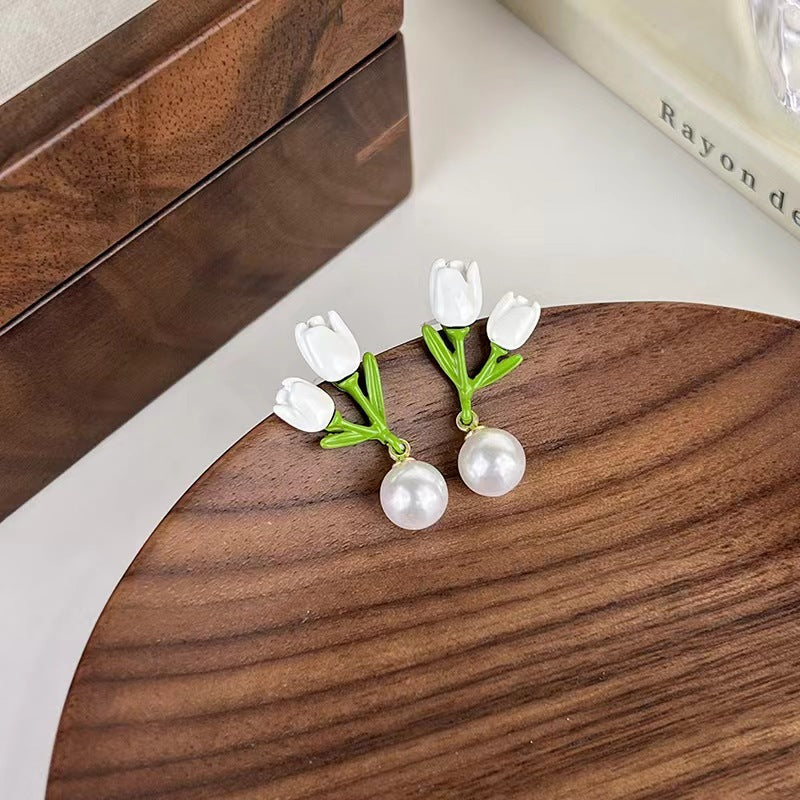 Women's Niche Design Paint Tulip Pearl Fashion Earrings