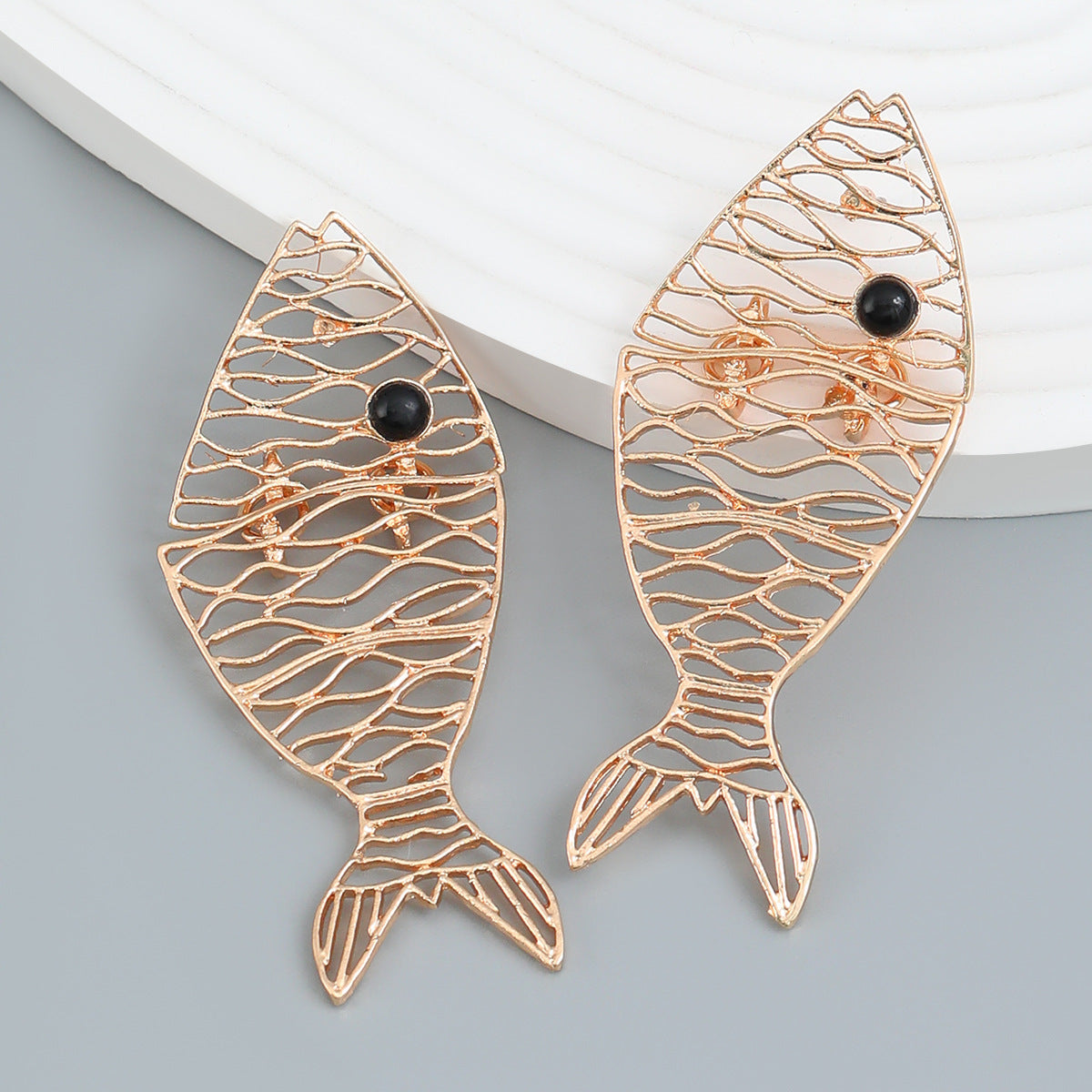 Heart Simple Hollow Alloy Tropical Fish Earrings