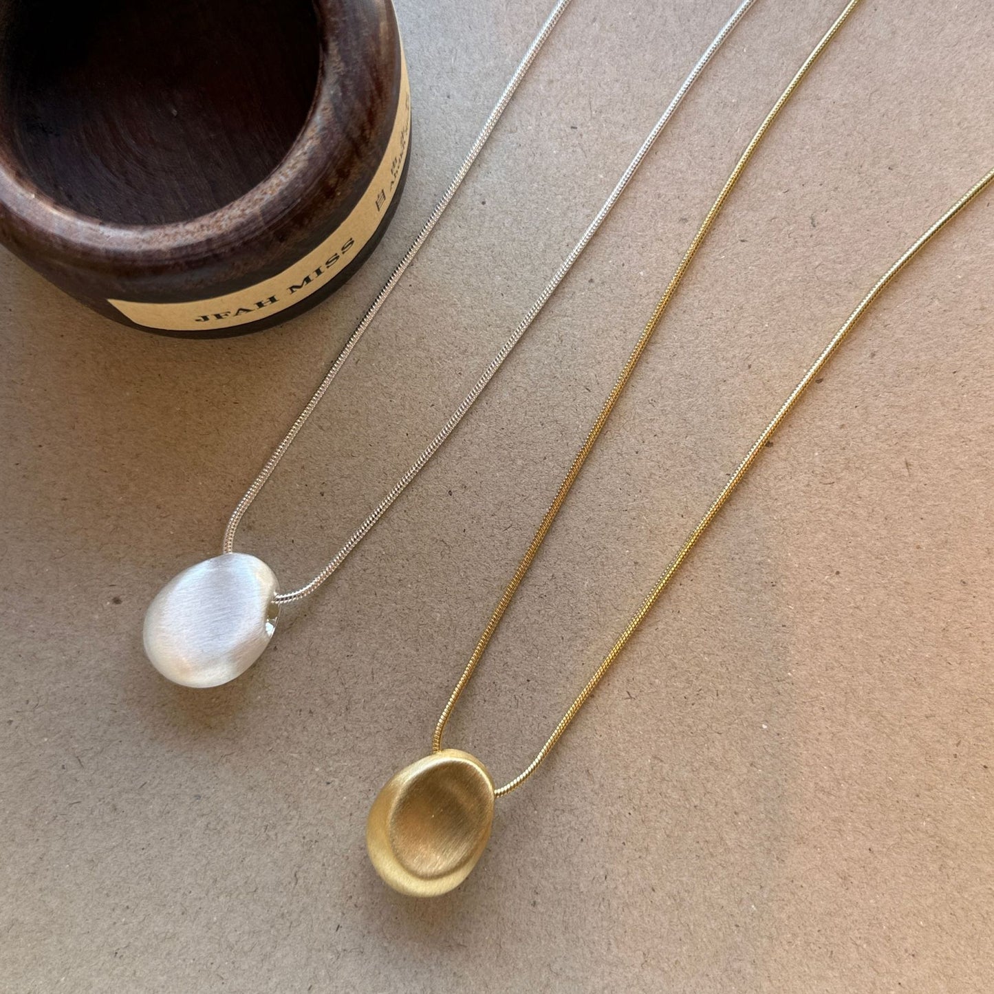 Women's Metal Cold Style Gold Sier Bean Fashionmonger Necklace