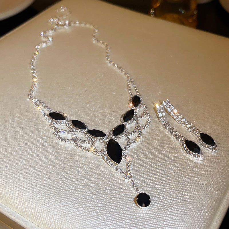 Women's Cold Style Geometric Tassel Light Luxury High-grade Sense Jewelry Set
