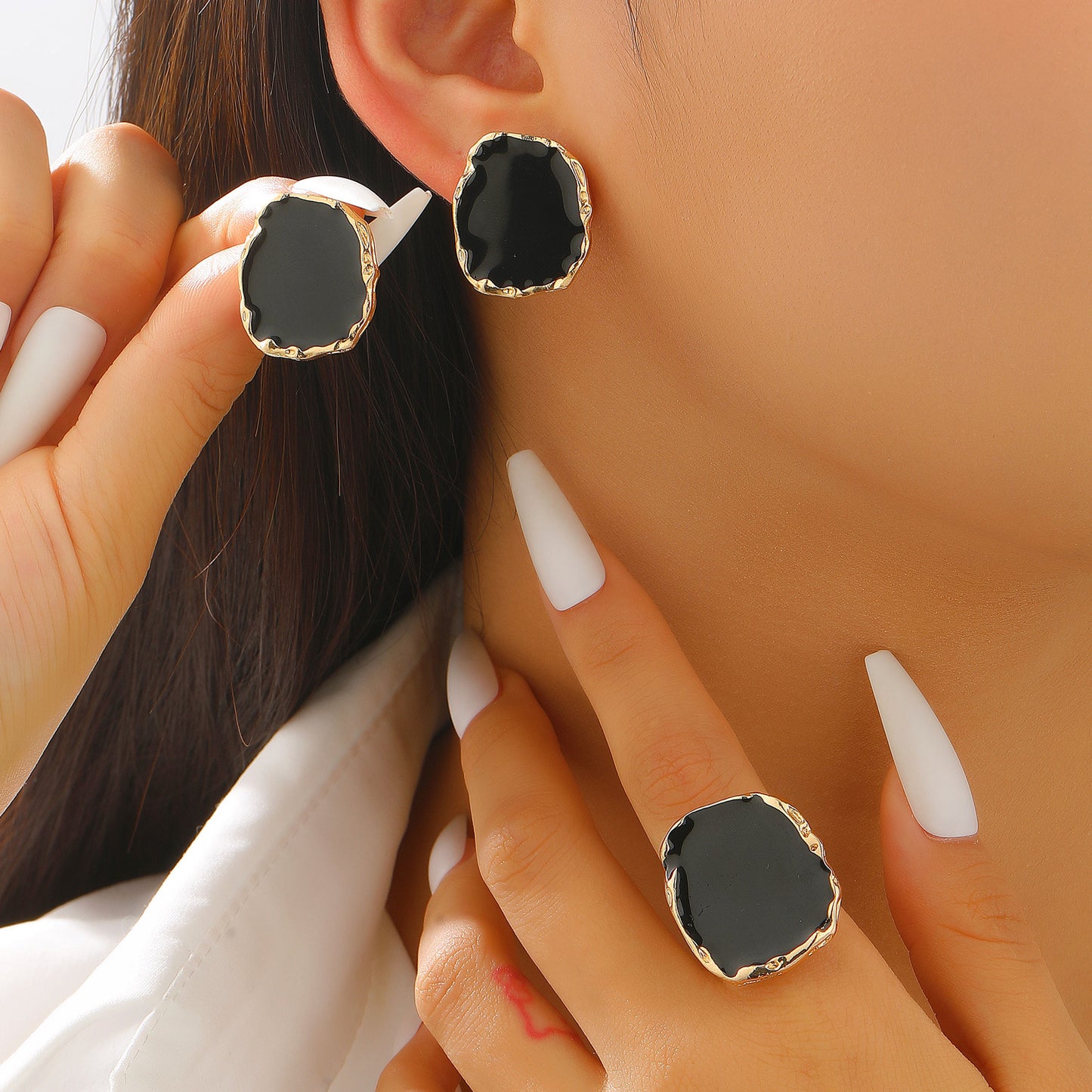 Women's Alloy Irregular Golden Edge Drip For Retro Personality All Jewelry Set
