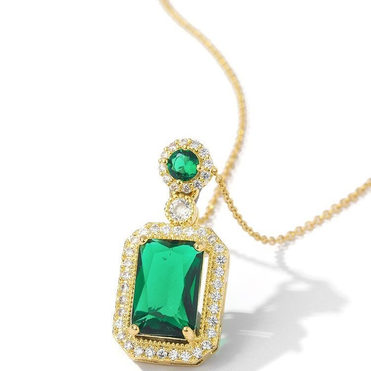 Charming Fashion Light Luxury Temperament Female Necklaces