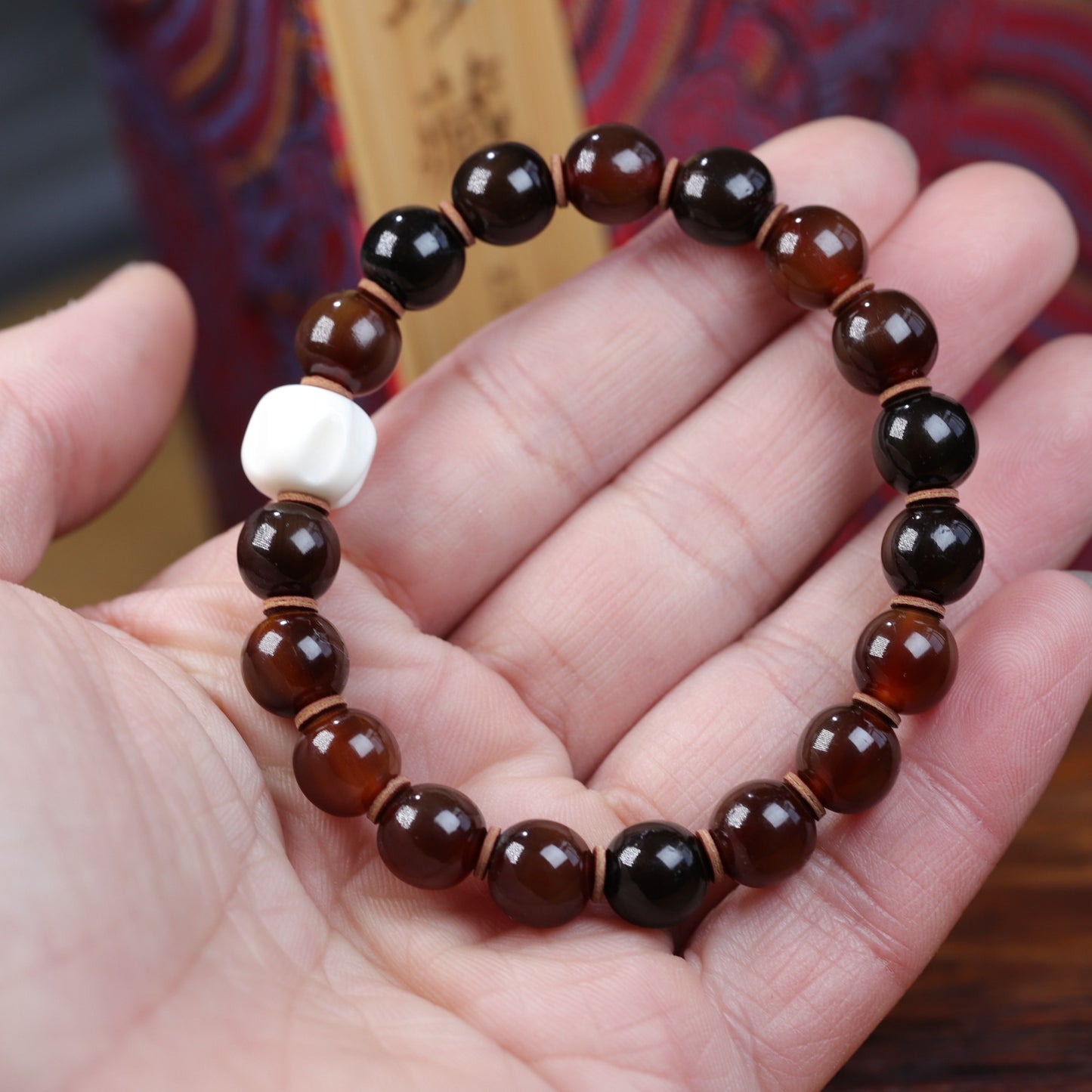 Blood Nail Full Sugarcane Grain Sheep Horn Imitation Of Turtle Bracelets
