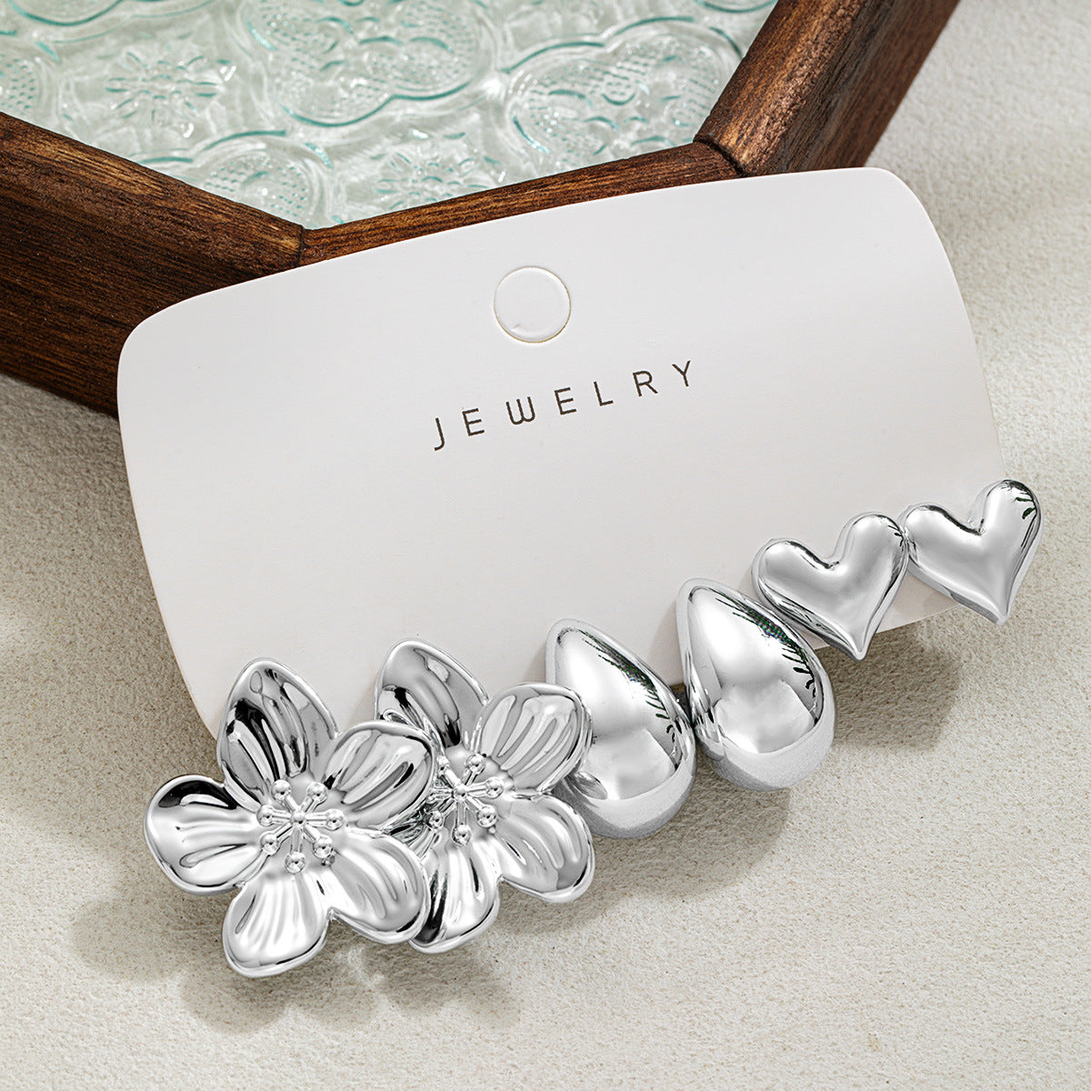 Women's Fashion High-grade Flower Starfish Heart Geometric Simple Match Stud Earrings