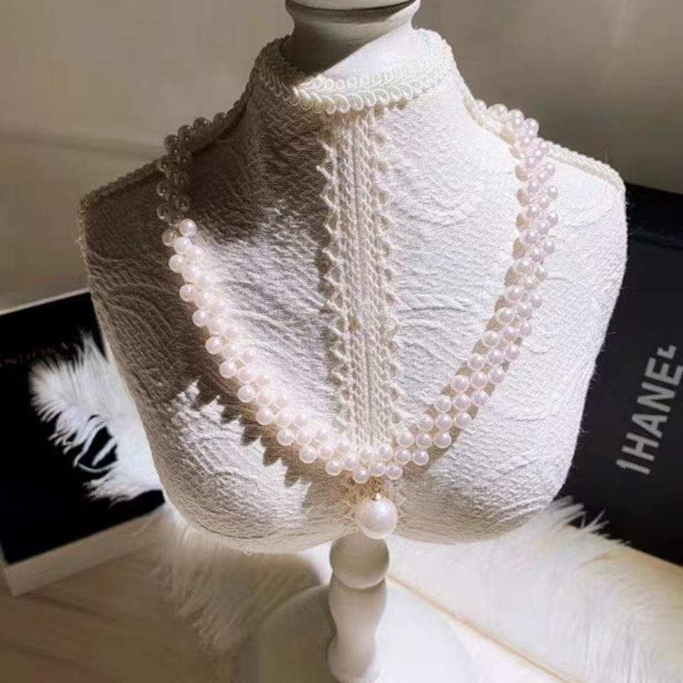 Women's Imitation Pearl Woven French Elegant Hepburn Style Clavicle Chain Simple Necklace
