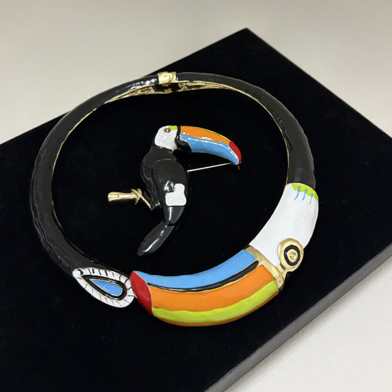 Women's Design Metal Colorful Oil Parrot Affordable Luxury Fashion High-grade Open Collar