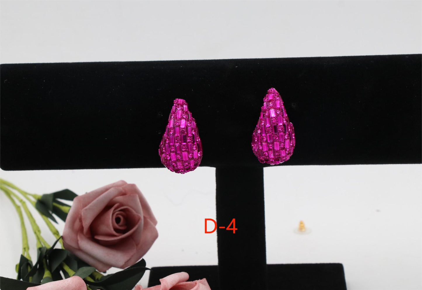 Niche Comma Glass Full Diamond Light Luxury Fashion Earrings