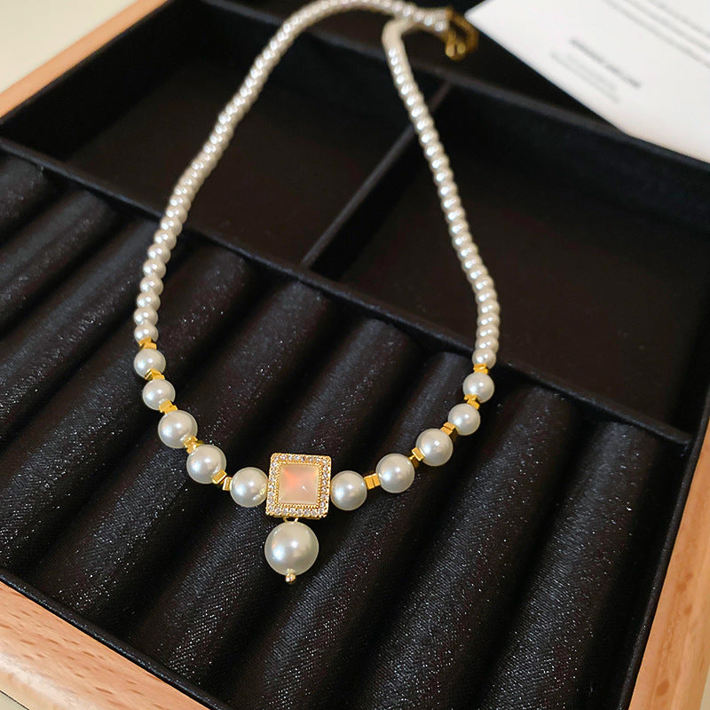 Pearl Twin Clavicle Chain Light Luxury Necklaces