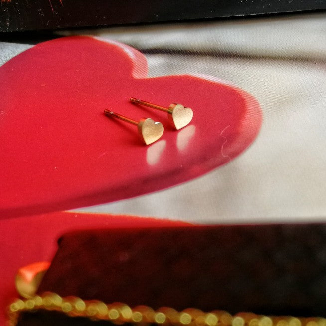 Women's Heart Simple Stainless Steel Gold-plated Peach Earrings