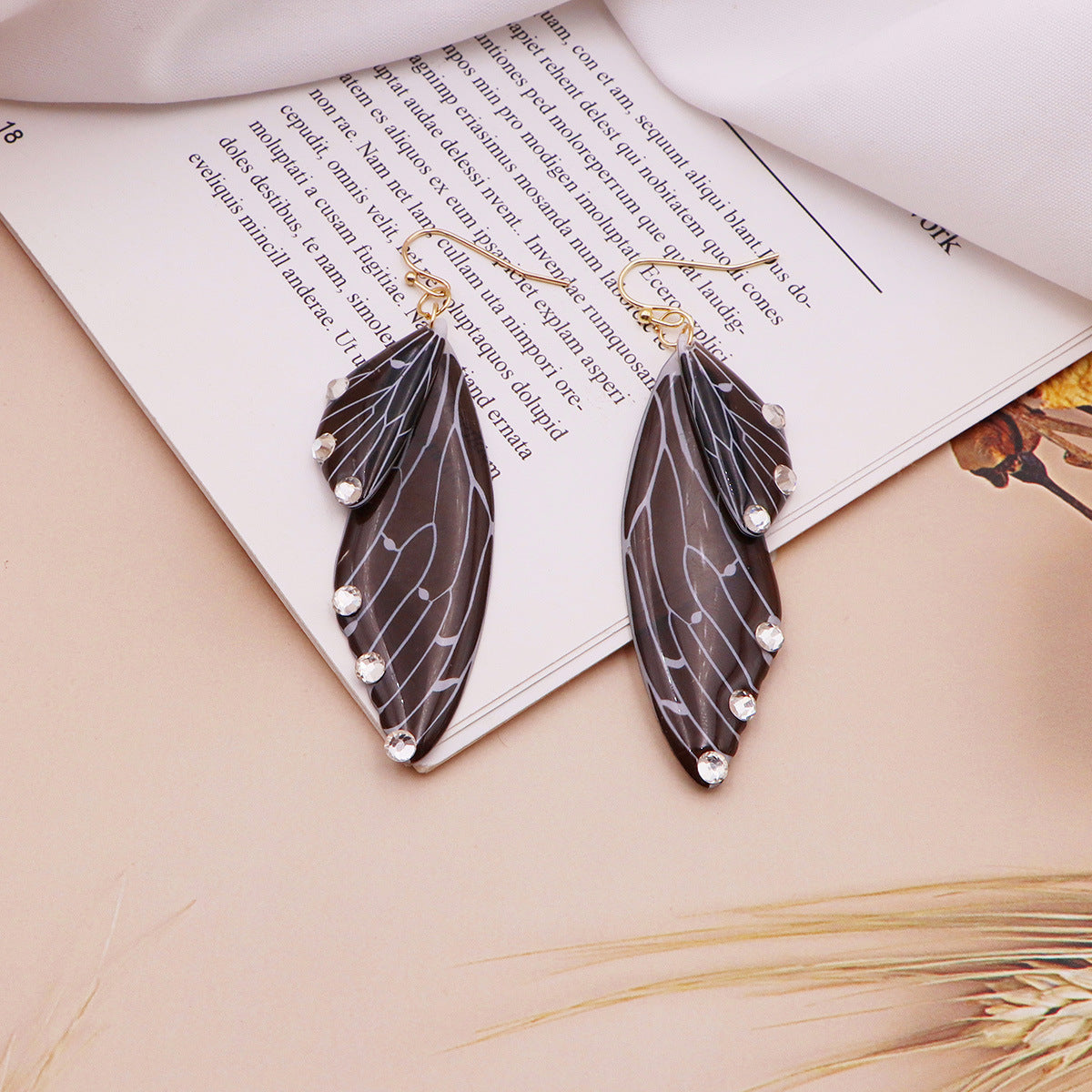 Women's Sier Cicada Wings Ear Hook Butterfly Temperamental Fairy Long Eardrop Earrings