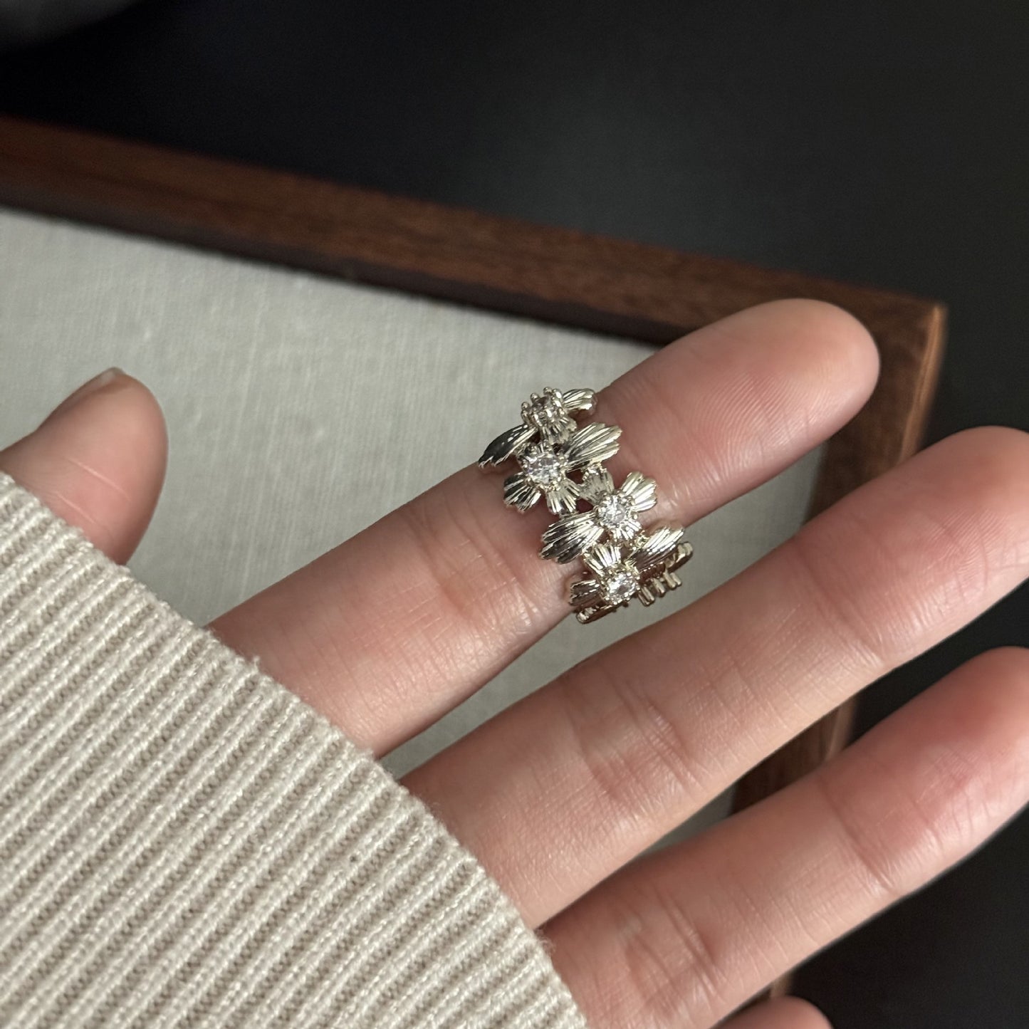Women's Sier Flower Zircon Series Light Luxury Twin Ring