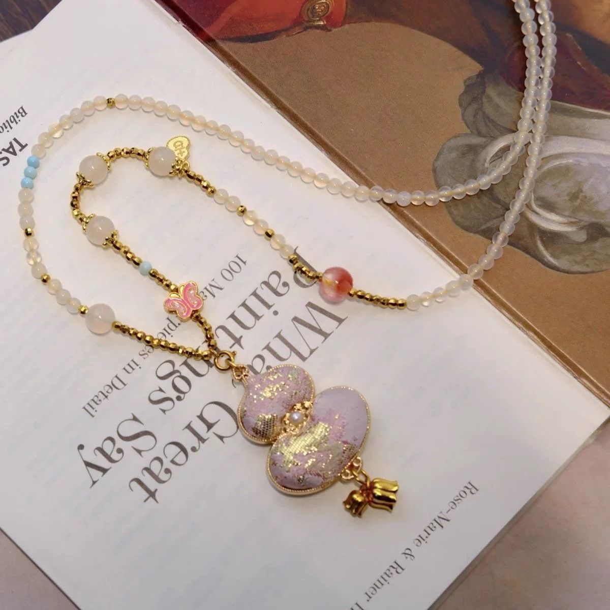 Women's Song Dynasty Brocade Pink Calabash Pendent Light Luxury High-grade Beaded Necklace