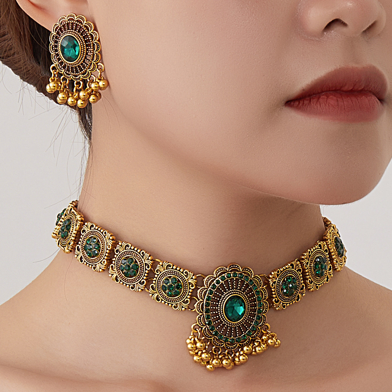 Indian Style Drop-shaped Diamond Beads String Jewelry Set