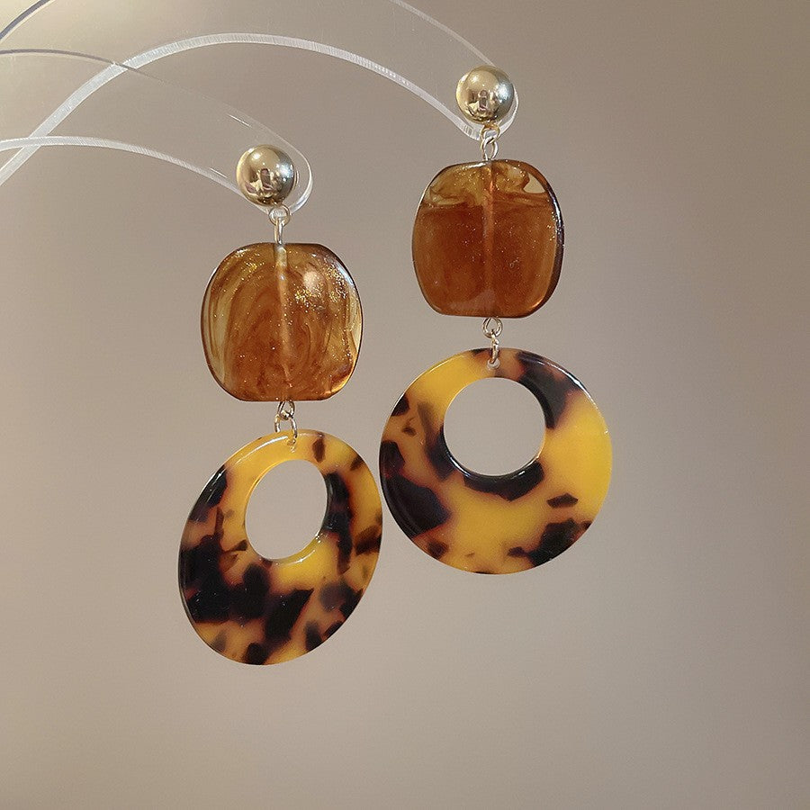 Women's Round Flower Vintage Ethnic Style Ear Niche Rings